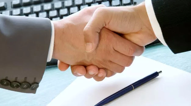 Kiat Sukses Menjadi Mitra Bisnis Franchise & Kemitraan di Era Modern