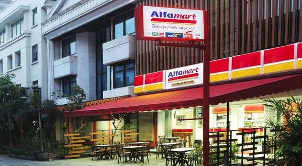 Revolusi Minimarket: Alfamart Siap Luncurkan 800 Gerai Baru di 2025