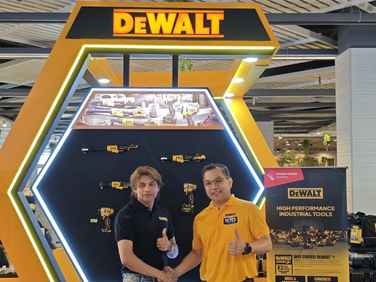 Azko dan DeWALT Menjalin Kemitraan Menjual Alat Perkakas Berteknologi Tinggi