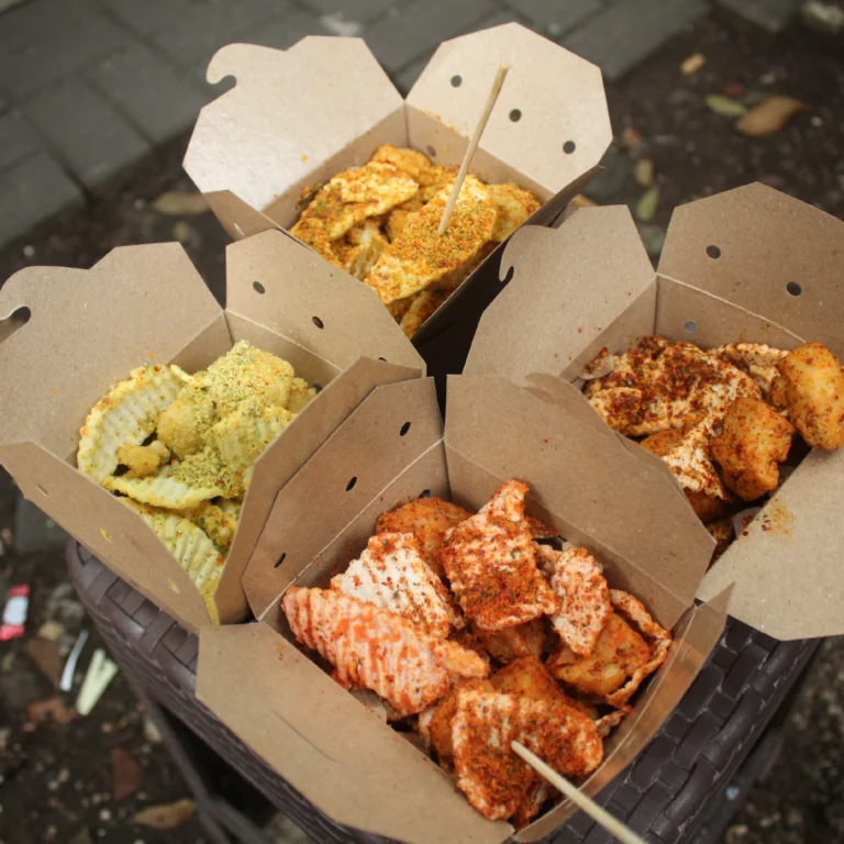 Basreng Tiara: Cita Rasa Renyah yang Menyatukan Tradisi dan Inovasi Kuliner Bandung