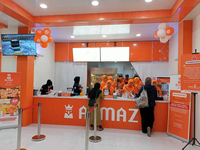 Almaz Fried Chicken: Peluang Bisnis Ayam Goreng Rasa Timur Tengah yang Tawarkan Skema Autopilot