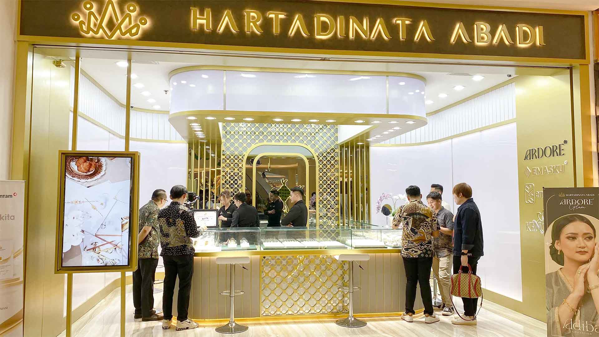 Hartadinata Gandeng BSI dan Gadai Cahaya Dana Abadi, Perkuat Ekosistem Bank Emas