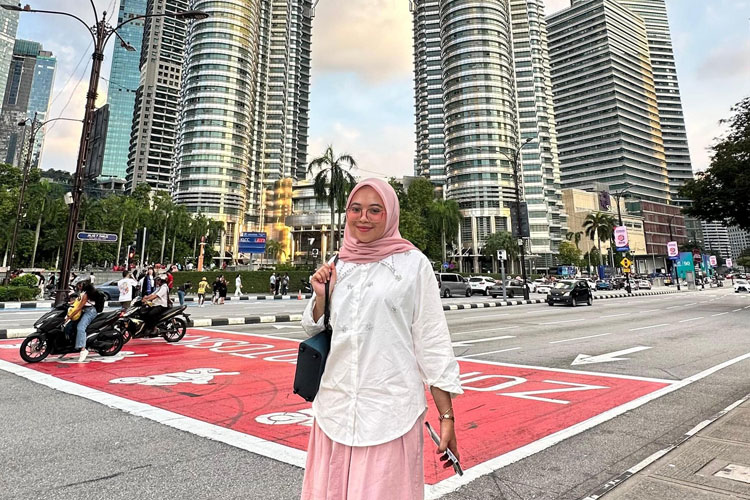 Firda Khaerunnisa: Dari Mahasiswi Aktif Jadi Inspirator Bisnis Kaum Muda