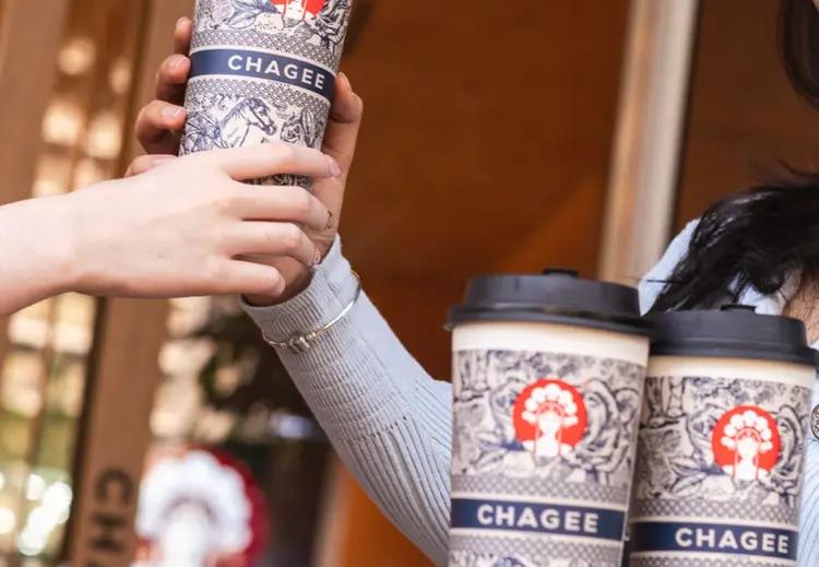 CHAGEE Hadirkan Peach Oolong Milk Tea di Indonesia, Perluas Inovasi Minuman Teh Premium