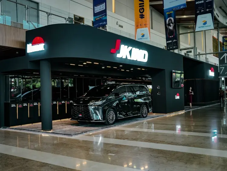 JKIND Tegaskan Posisi sebagai Distributor Kaca Film Terbesar lewat GIIAS 2025