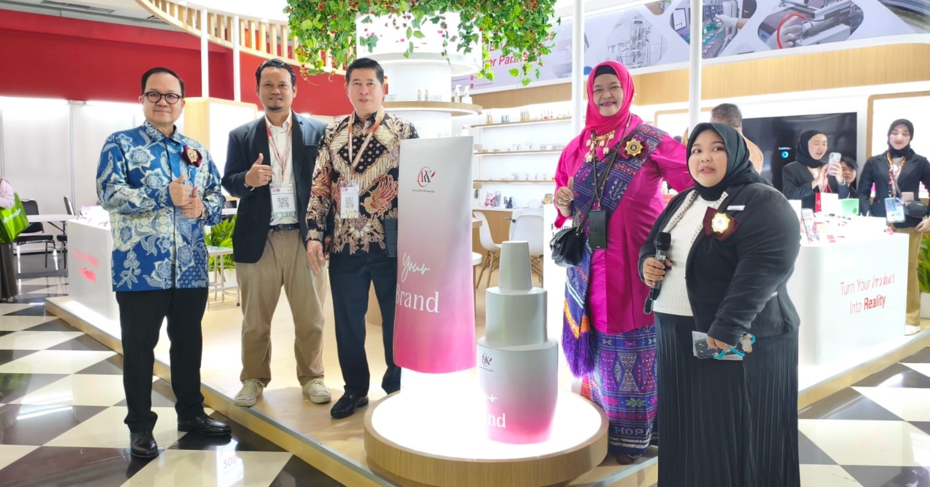 Indonesia Berpeluang Jadi Pemain Kunci Kosmetik Halal Dunia