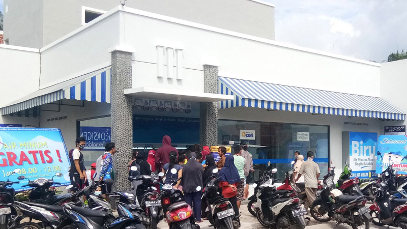 Sejarah Air Minum Isi Ulang di Indonesia & Kenapa Masih Relevan