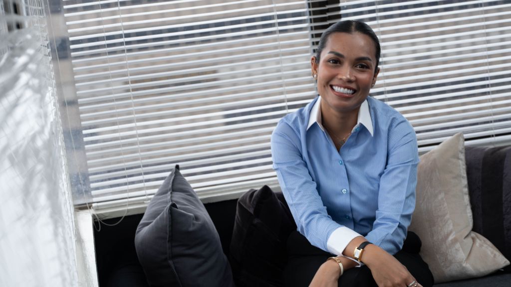 Dari SPG Jadi Pengusaha: Fitriesya Maulani Menaklukkan Bisnis Material dan Energi