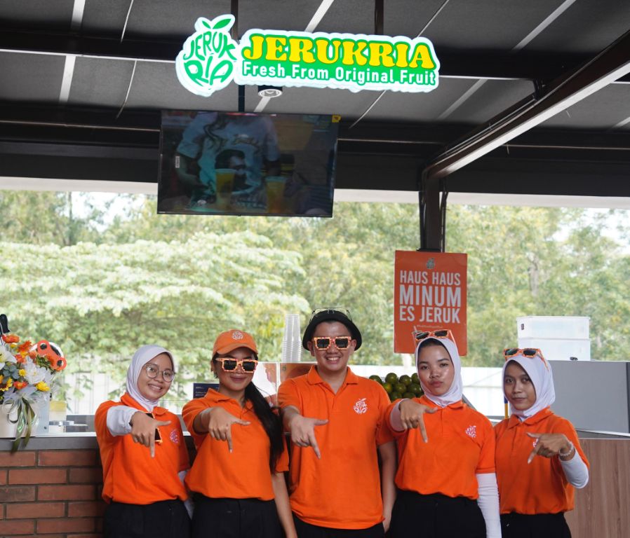 Dari Tugas Kuliah Jadi Bisnis Nyata, Begini Kisah Reyhan Membangun Jerukria