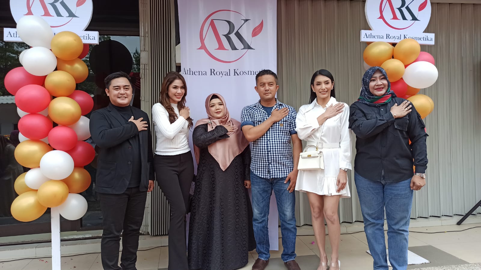 Athena Royal Kosmetika Hadirkan Serum untuk Wajah hingga Badan  