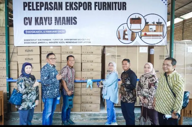 Industri Furnitur Nasional Tetap Tangguh, CV Kayu Manis Tembus Pasar Ekspor Global