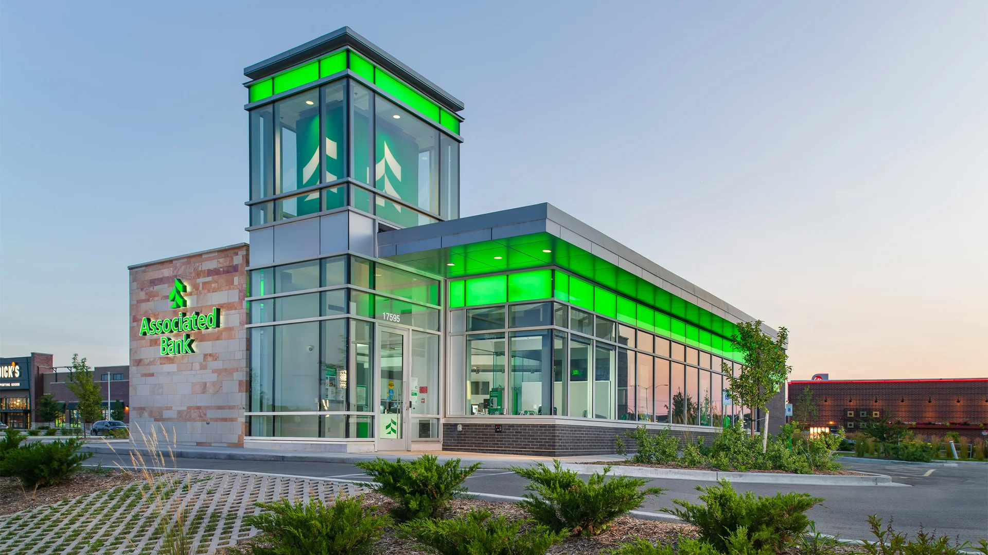 Associated Bank Perkuat Segmen Waralaba, Bentuk Unit Khusus dan Rekrut Tim Baru