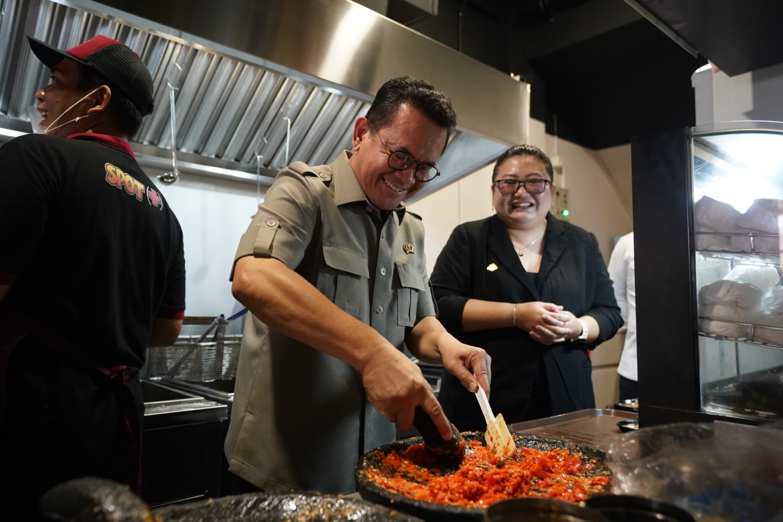Ayam Gepuk Pak Gembus Perkuat Posisi sebagai Waralaba Kuliner Lokal Mendunia Lewat Inovasi SPOT (+)