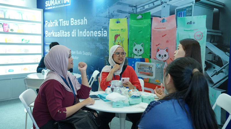 Keuntungan Perusahaan Maklon Mengikuti Pameran Bisnis untuk Menjangkau Calon Klien